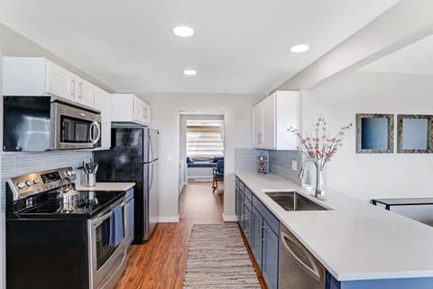 Kitchen view to sunroom