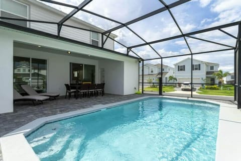 Private screened pool with covered lanai