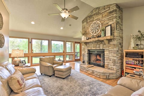 Oakland Vacation Rental | 3BR | 2BA | 1-Story House | 2,721 Sq Ft