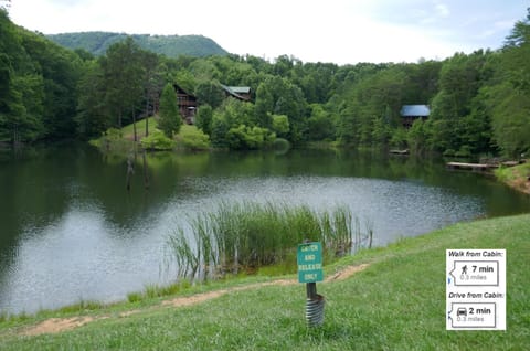 This catch and release fishing pond is the next block over! Relax by the pond!
