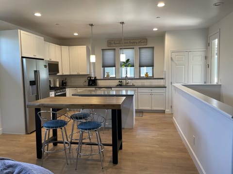 Kitchen island and table