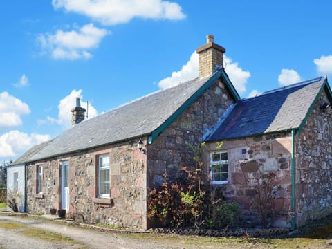 Exterior | Easter Rattray Cottages: The Bothy - Easter Rattray Cottages, Blairgowrie