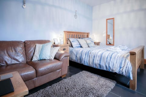 Primrose - 1 Bedroom Cottage - Llanteg (22902)