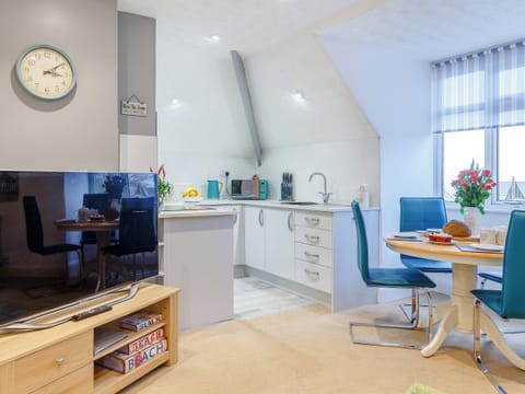 Open plan living space | Blue Waters ApartmentsBeau Rivage, Paignton