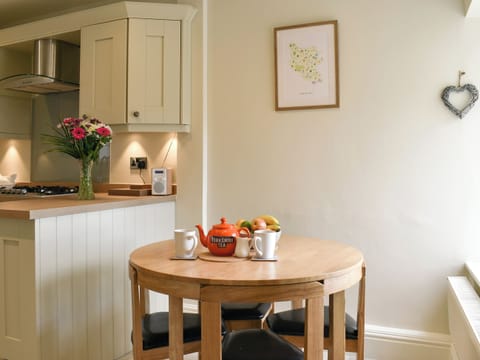 Dining Area | Rooftops - R & R Cottages, Grassington