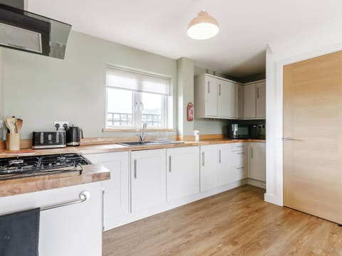 Kitchen | Lilac Lodge, Newnham