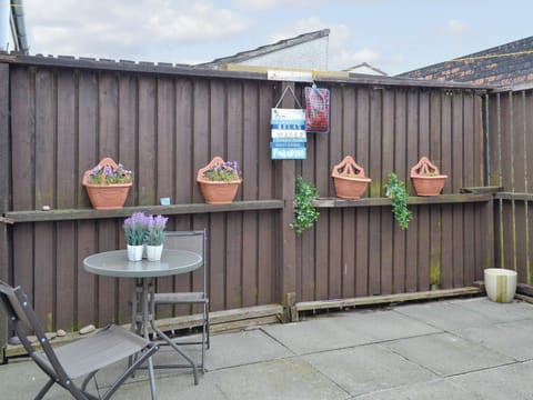 Outdoor area | Harbour View, Tayport, near St Andrews