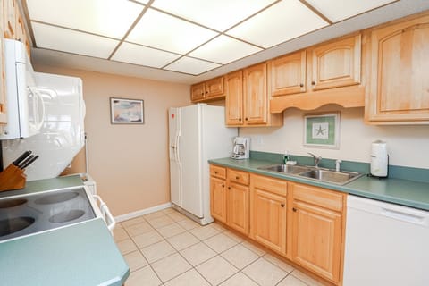 St. Augustine Beach Rentals Kitchen