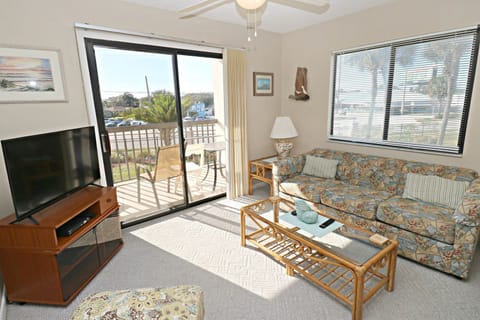 St. Augustine Beach Vacation Rentals Living Room