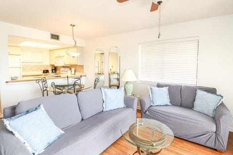 St. Augustine Beach Rentals Living Room