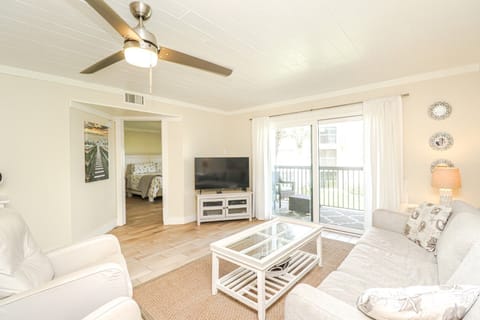 St. Augustine Beach Rentals Living Room