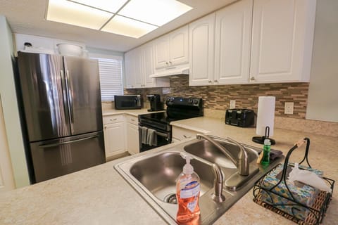 St. Augustine Beach Rentals Kitchen