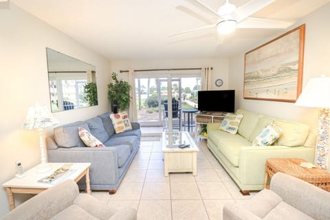 St. Augustine Beach Rentals Living Room