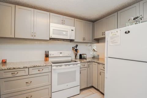 St. Augustine Beach Rentals Kitchen