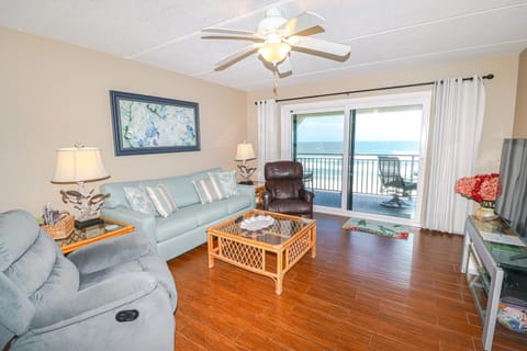 St. Augustine Beach Rentals Living Room