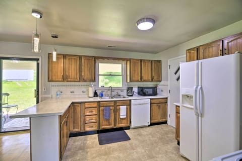 Kitchen | Fully Equipped