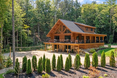 upscale cabin located on the Saco River