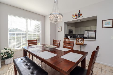 St. Augustine Beach Rentals Dining Room