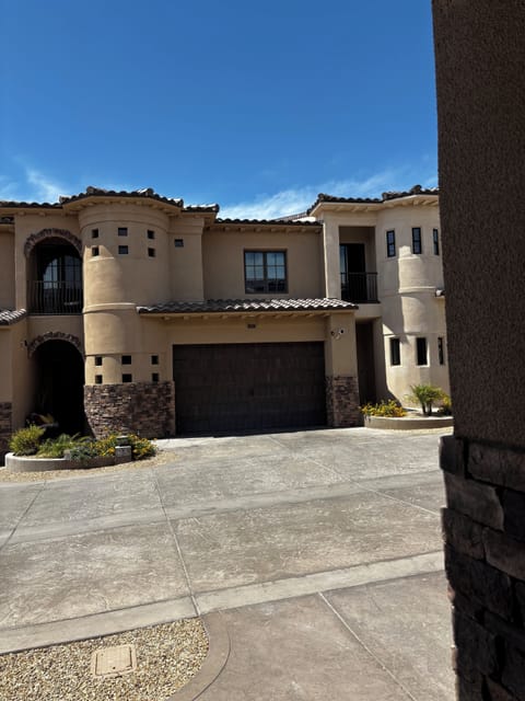 Beautiful 3 story Tuscan villa with views up and down the Colorado River