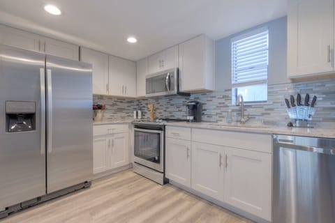 Upgraded Whirlpool Stailess Steel Appliances