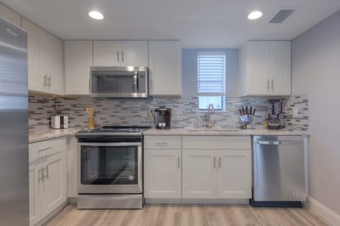 Fully Stocked Kitchen with Keurig, Toaster, Blender, State of the Art Cookware