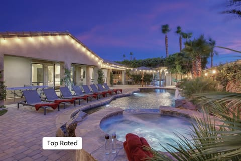 Welcome to Tahiti! Your ultimate vacation paradise!