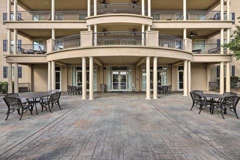 Tiger Suites Complex