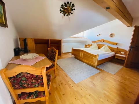 Double room with shower, WC - Wengerbauer, Pension Farm Stay in Salzburgerland