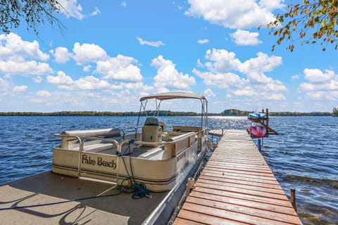 Pontoon included with stay
