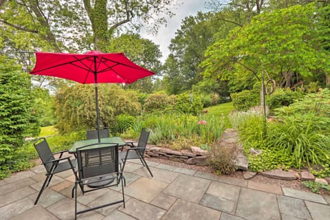 Stockton Vacation Rental | 850 Sq Ft | 2BR | 1BA | 2 Stories
