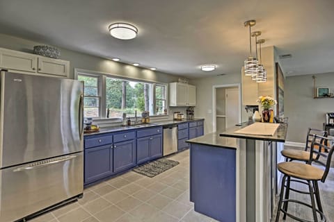 Kitchen | Tea Kettle | Toaster