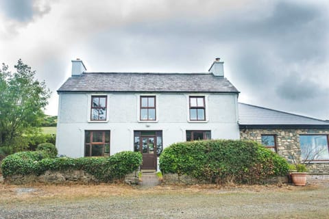 Hillside Holiday Home, Farranfore, Killarney, County Kerry