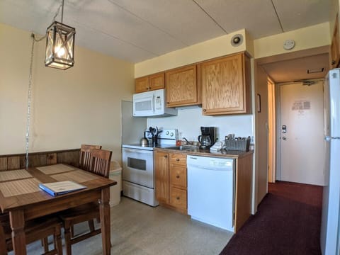 PXL_20210603_162851828.MP