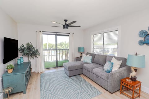 St. Augustine Beach Rentals Living Room