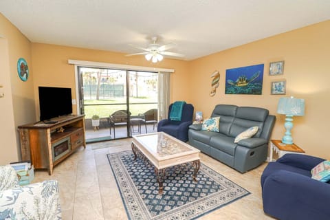 St. Augustine Beach Rentals Living Room