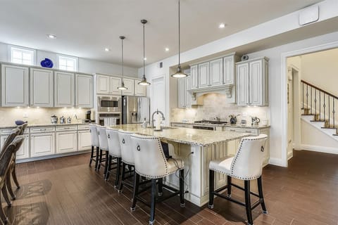 Main Level,Dining Area,