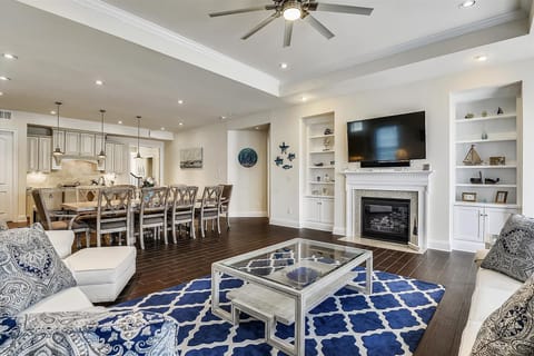 Main Level,Living Area,