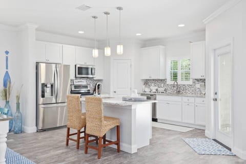 Cook with ease in the modern kitchen