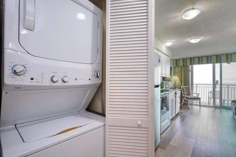 In-Unit Washer and Dryer