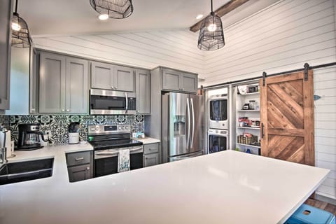 Fully Equipped Kitchen | Stainless Steel Appliances