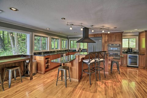 Fully Equipped Kitchen | Cooking Basics