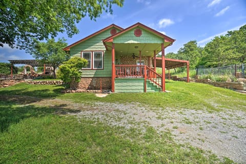 Medicine Park Vacation Rental Cottage | 1BR | 1BA | Single Story