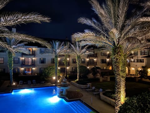 First picture everyone takes is this night view off the balcony.  Every. Time.  