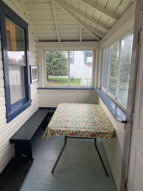 Front porch breakfast nook