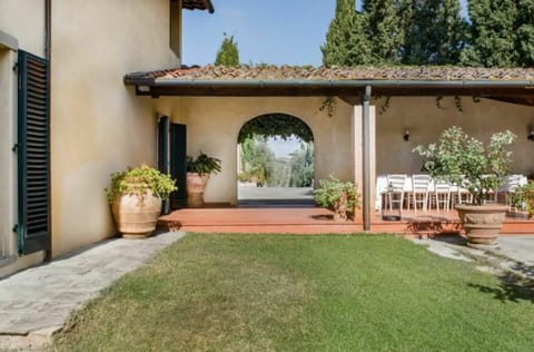 Amenities, Building Exterior, Garden, Outdoor, Planimetry, Summer