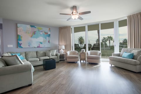 Caribe Resort C214 Living Room