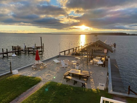 Waterfront Pelican Cove in the Heart of Dewey Beach.