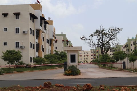 Complex entrance