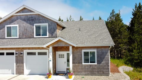 Welcome to the High Tide Escape!