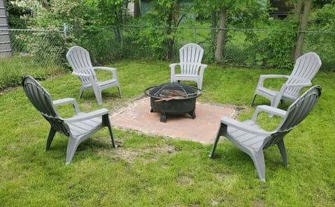 Outdoor fire area
